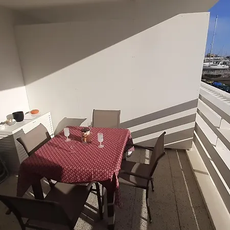 Apartment Superbe T2 Climatise Avec Parking, 4 Pers, Proche - Fr-1-798-23 *