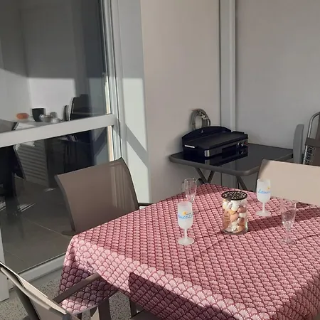 Superbe T2 Climatise Avec Parking, 4 Pers, Proche - Fr-1-798-23 Lägenhet