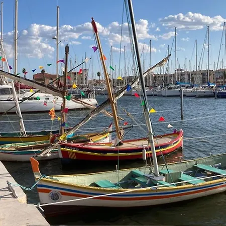 Superbe T2 Climatise Avec Parking, 4 Pers, Proche - Fr-1-798-23 * Leucate